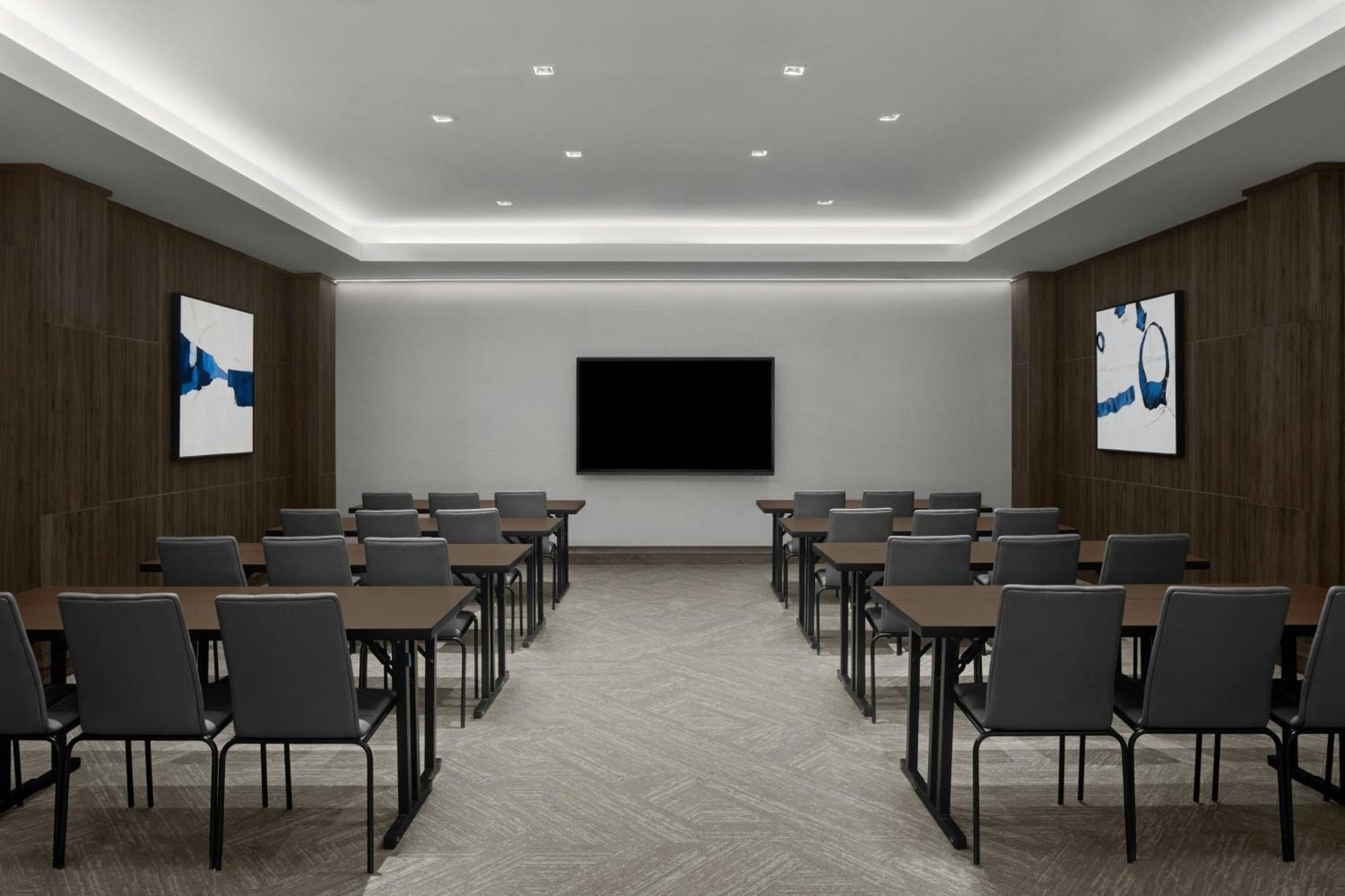 Ac Hotel By Marriott Durham Duke University 외부 사진